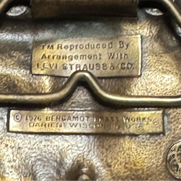 VIntage Bergamot Brass Works 1974 Levi's Jeans Bronze Belt Buckle Collectible - Picture 14 of 16